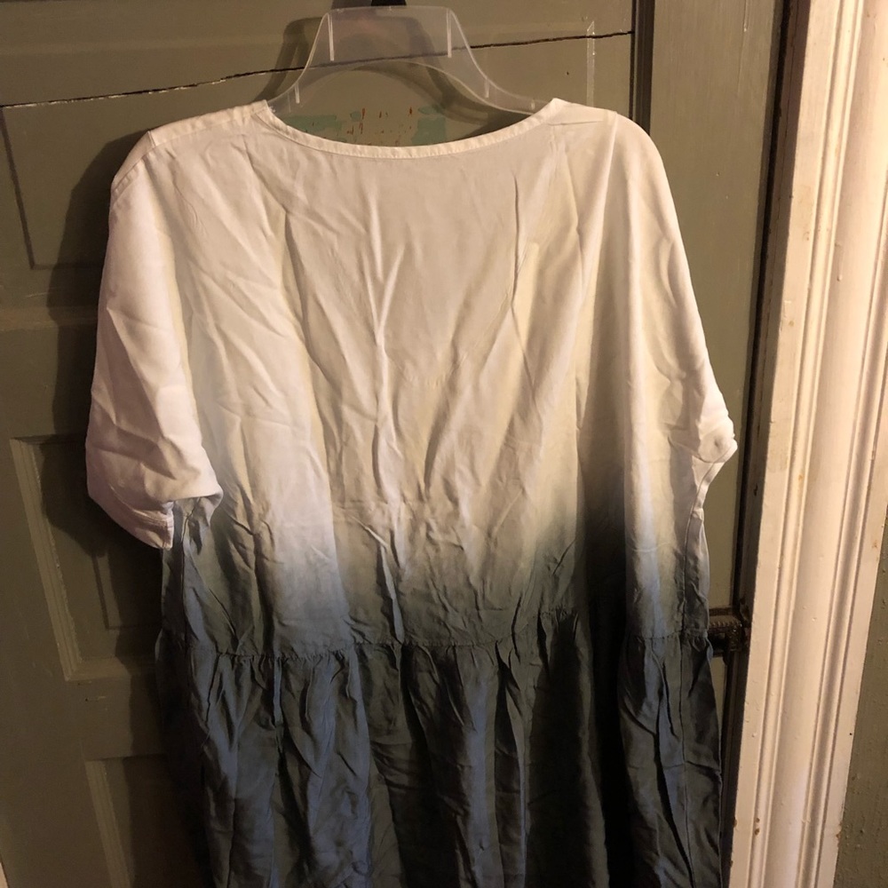 Sundress - Picture 2 of 3